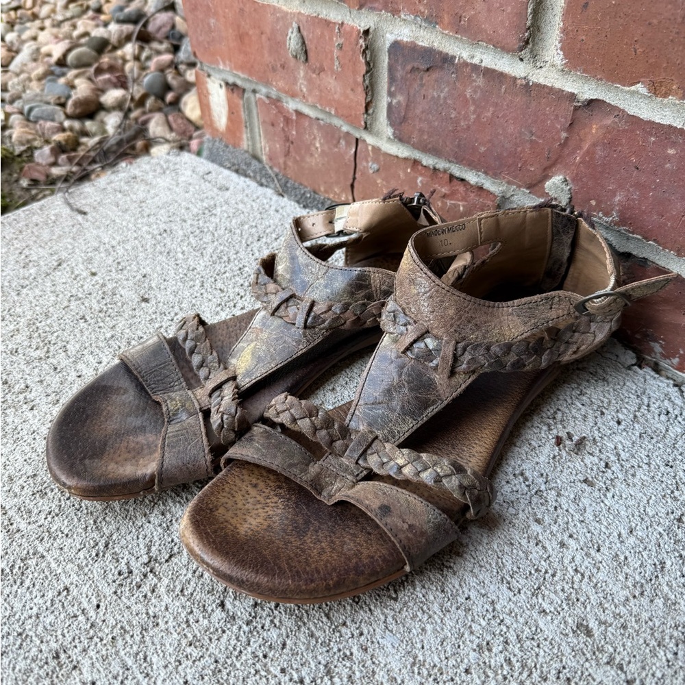 Roan by Bed Stu sandals